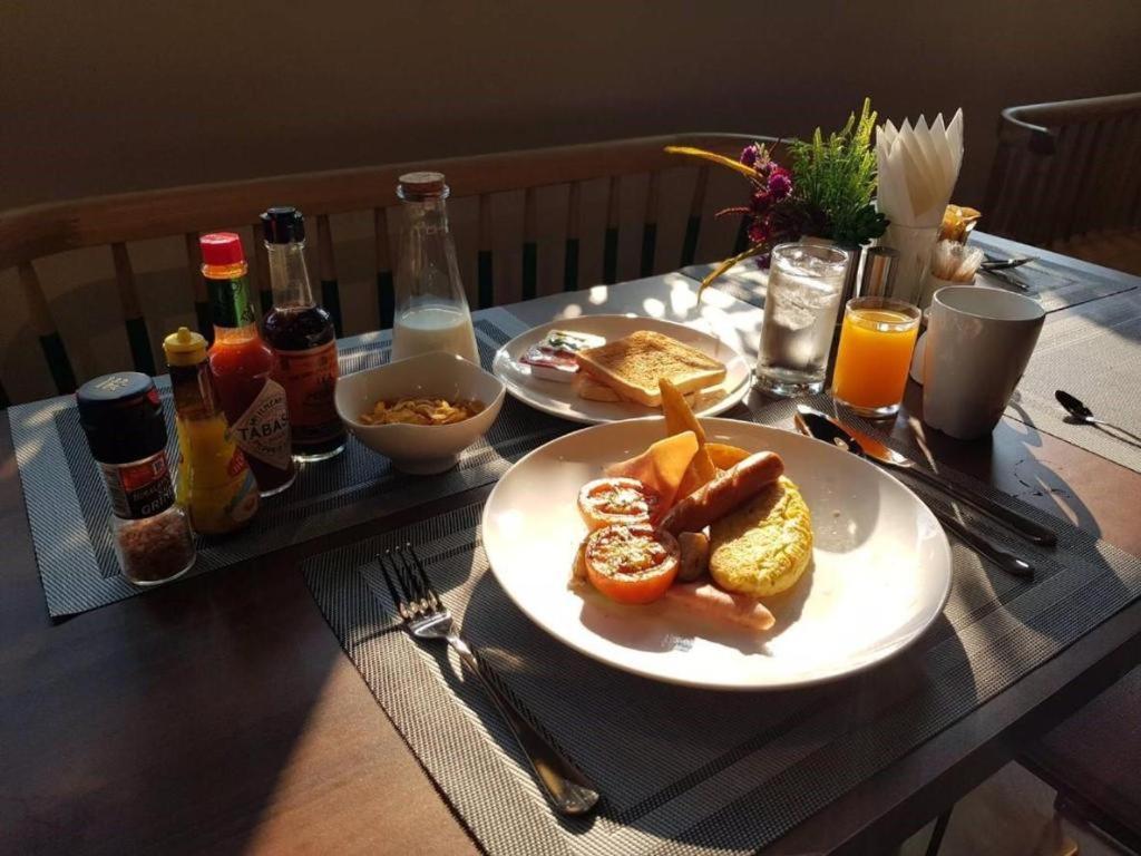 ดิ ไอคอนิก โฮเทล สุวรรณภูมิ แอร์พอร์ต Hotel บ้านบางบ่อ ภายนอก รูปภาพ