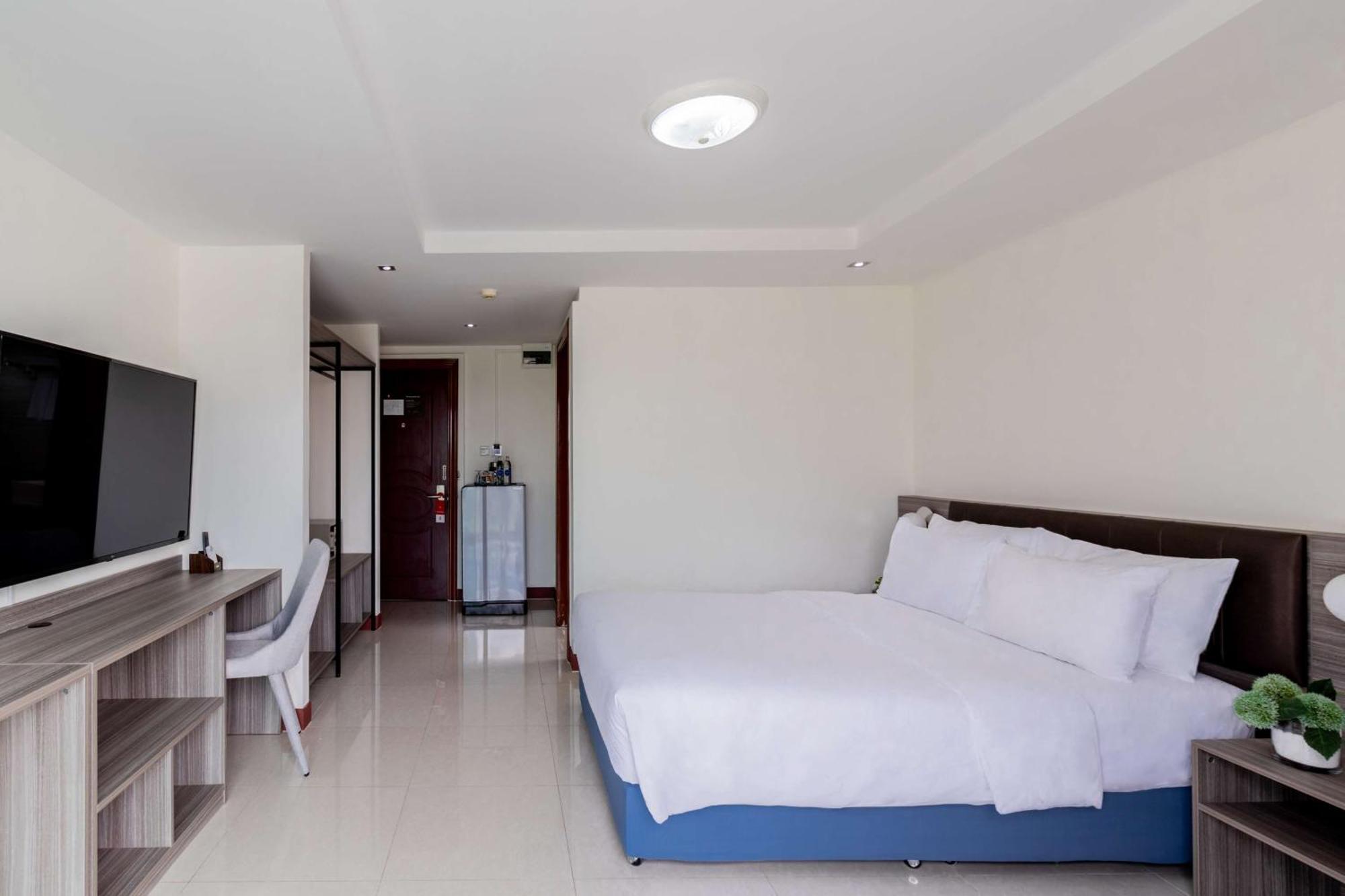 ดิ ไอคอนิก โฮเทล สุวรรณภูมิ แอร์พอร์ต Hotel บ้านบางบ่อ ภายนอก รูปภาพ
