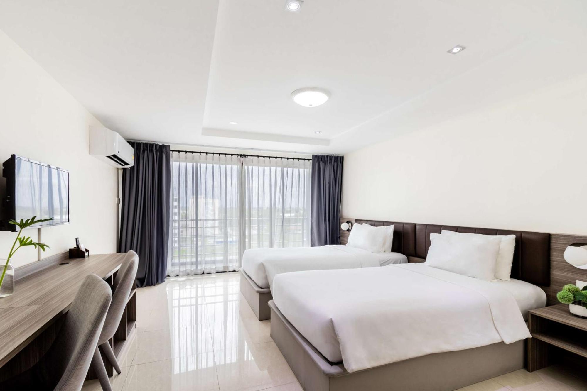 ดิ ไอคอนิก โฮเทล สุวรรณภูมิ แอร์พอร์ต Hotel บ้านบางบ่อ ภายนอก รูปภาพ