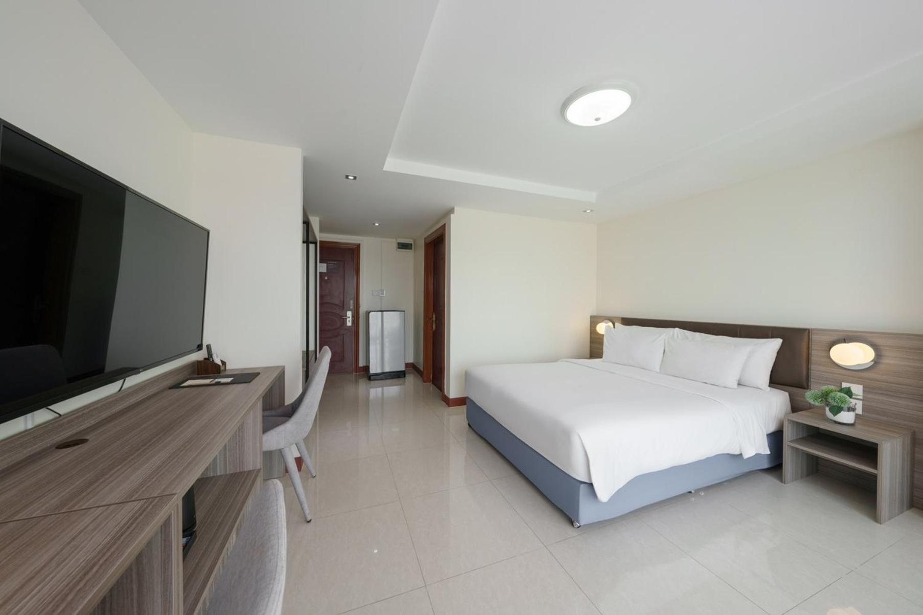 ดิ ไอคอนิก โฮเทล สุวรรณภูมิ แอร์พอร์ต Hotel บ้านบางบ่อ ภายนอก รูปภาพ